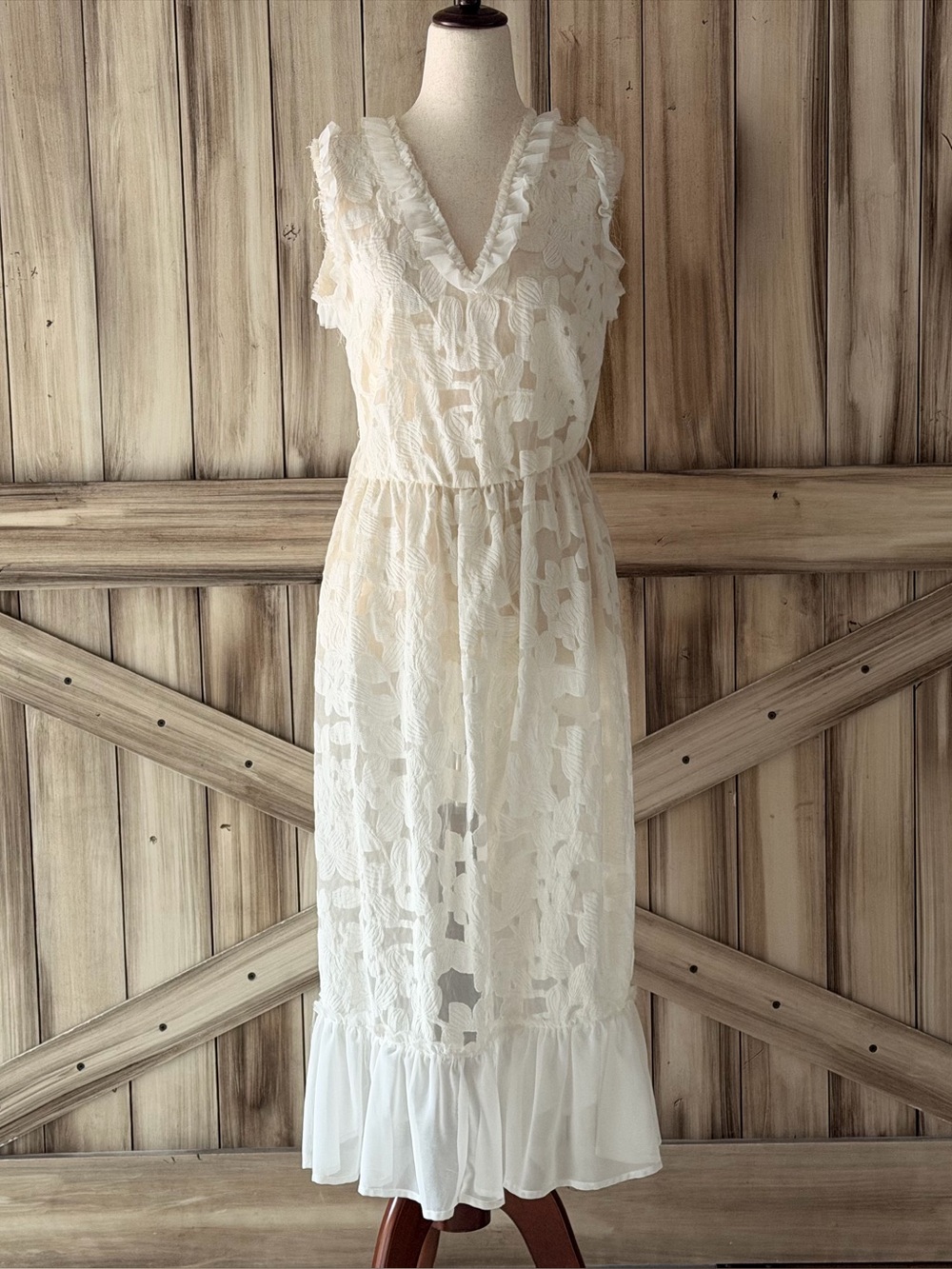 Made in Italy White Ruffle Midi Dress Size S